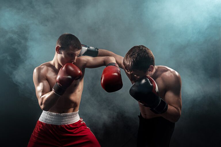 Dlaczego warto trenować boks?